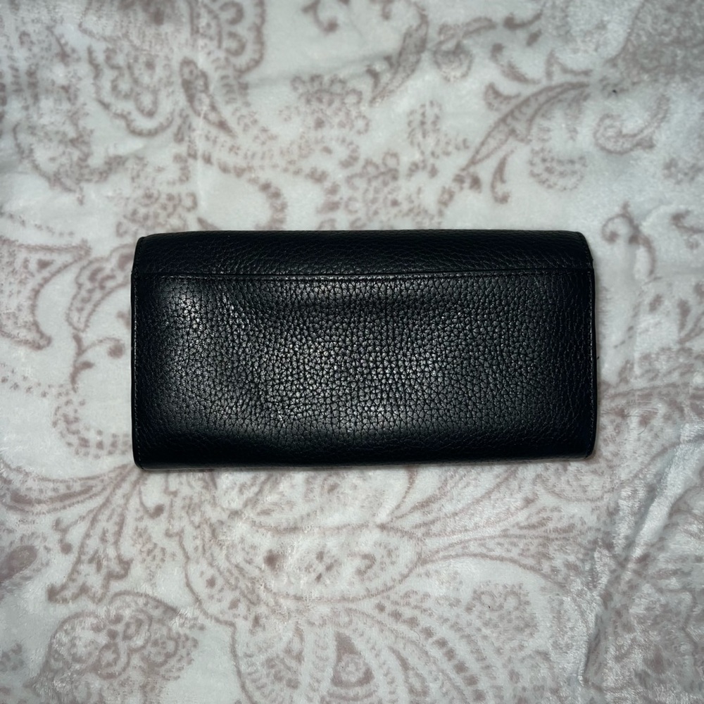 Black Michael Kors wallet - Picture 2 of 4
